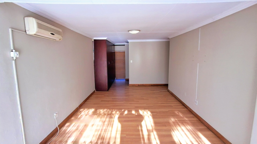 4 Bedroom Property for Sale in Sasolburg Ext 4 Free State